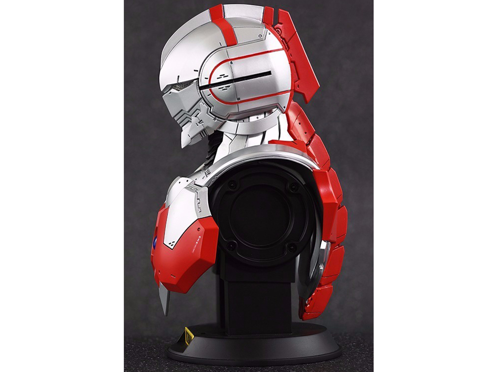 ULTRAMAN �o�X�g�A�b�v�t�B�M���A