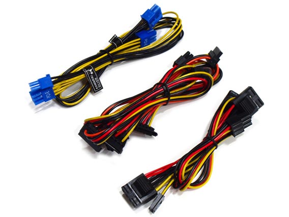 ���̓V���o�[ �v���O�C��750W SPKS-750P