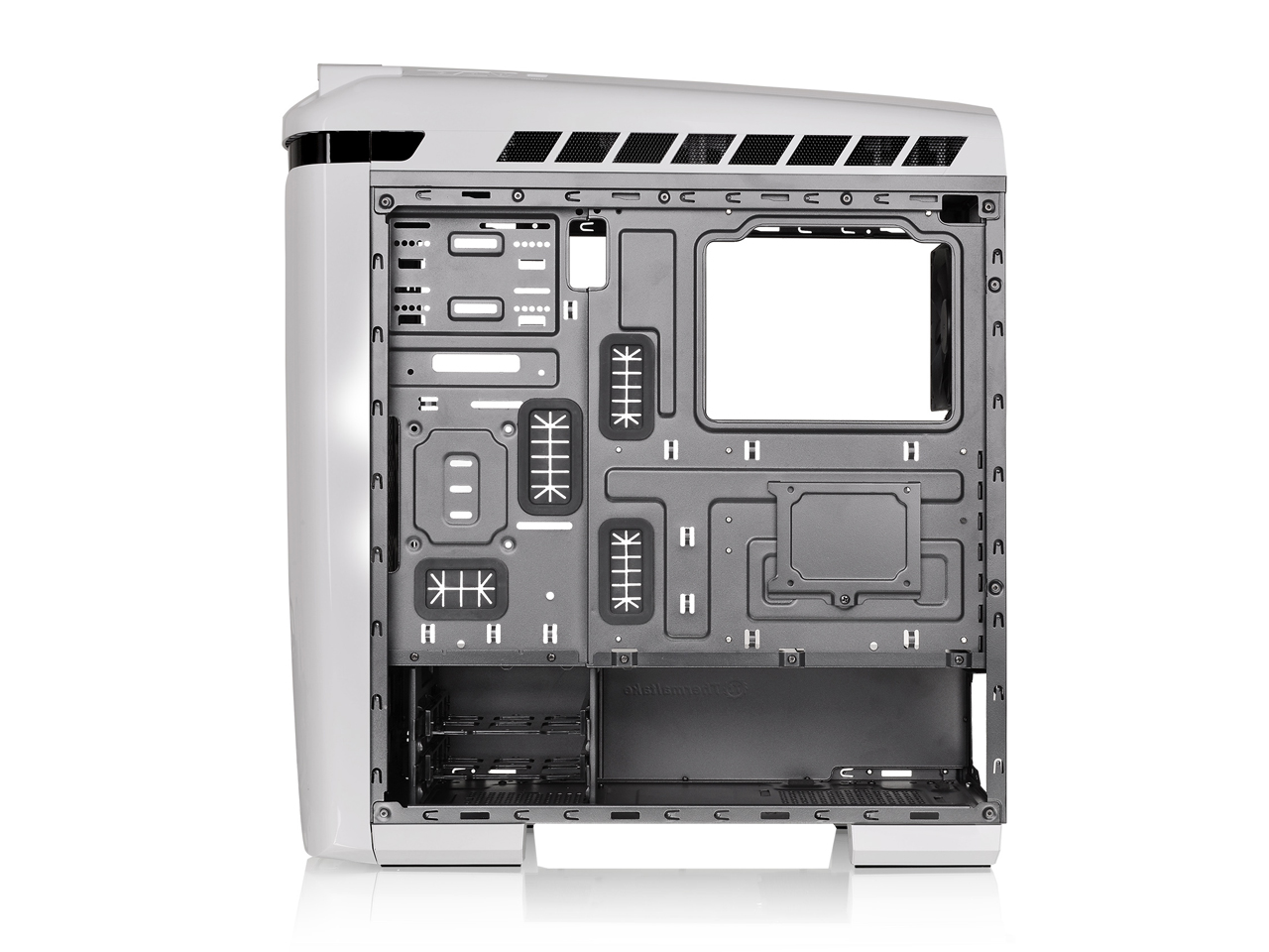 Versa C22 RGB Snow Edition CA-1G9-00M6WN-00 [�z���C�g]