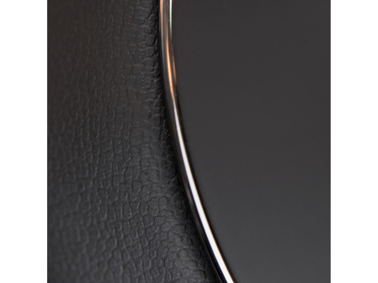 Reference On-Ear Bluetooth