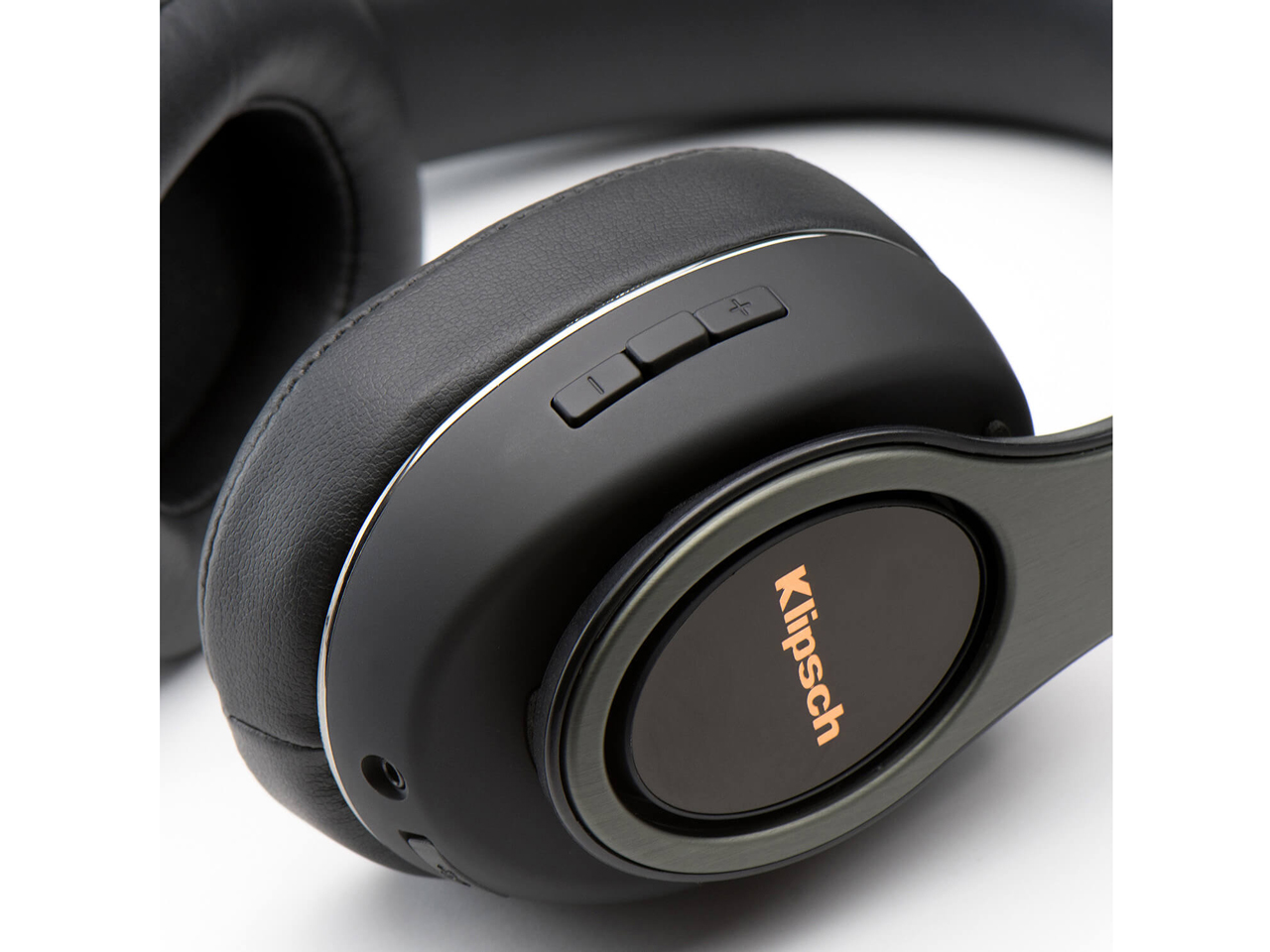 Reference Over-Ear Bluetooth