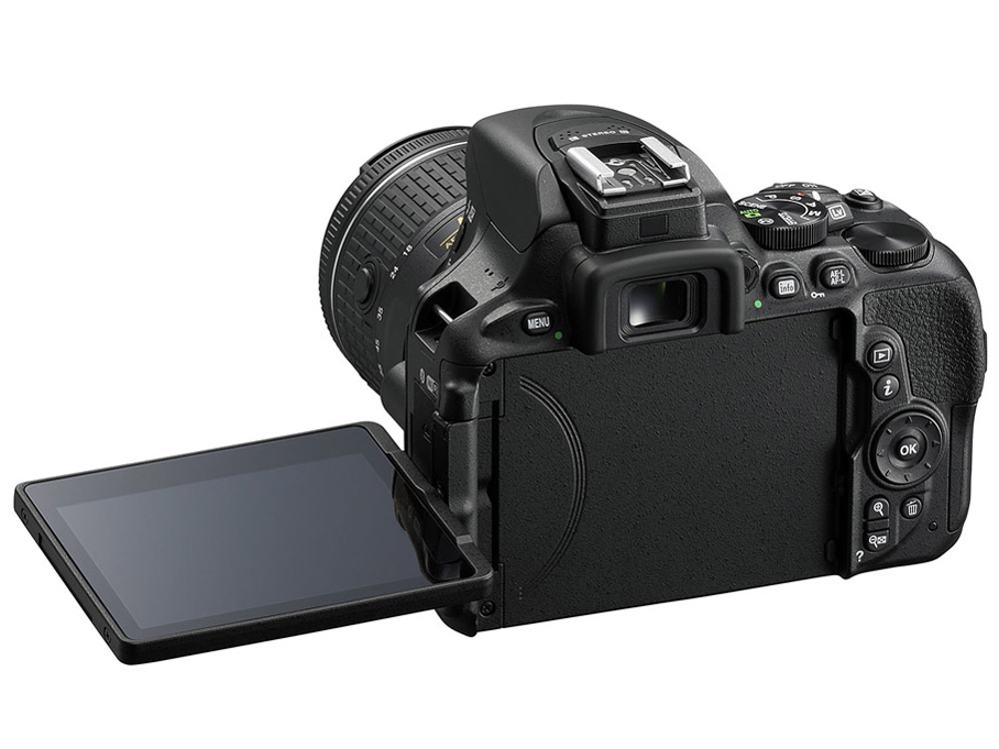 D5600 �_�u���Y�[���L�b�g