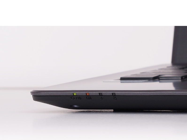 m-Book MB-B502E-A