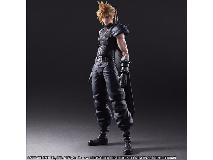 FINAL FANTASY VII REMAKE PLAY ARTS�� No.1 �N���E�h�E�X�g���C�t �̐��i�摜