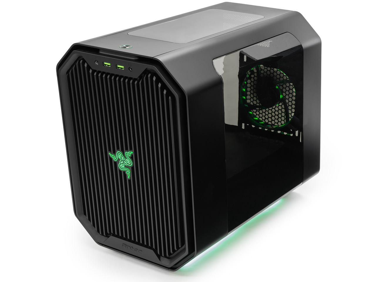 CUBE RAZER �̐��i�摜