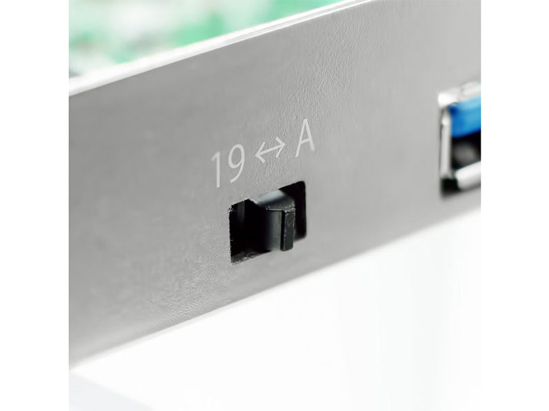 FOUR CYLINDER SD-PE4U31A-2E1SW [USB3.1]