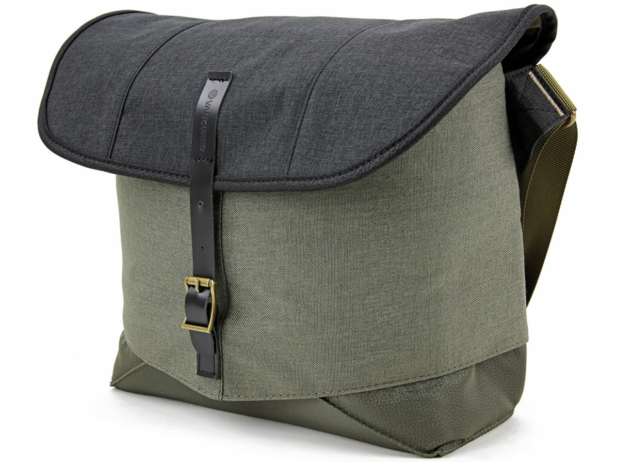 VEO TRAVEL 28 BK [�u���b�N&�J�[�L]