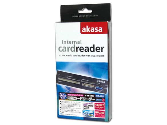 AK-ICR-07U3A [����USB 16in1 �u���b�N/�z���C�g]