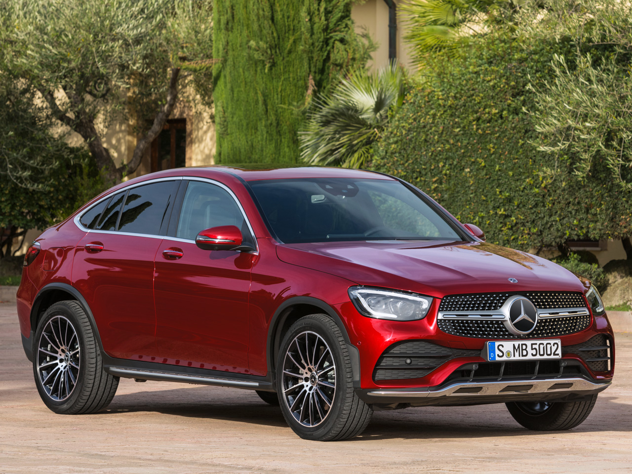 メルセデス・ベンツ GLCクラス クーペ 2017年モデル GLC300 4MATIC  Coupeの価格・性能・装備・オプション（2019年10月3日発売）