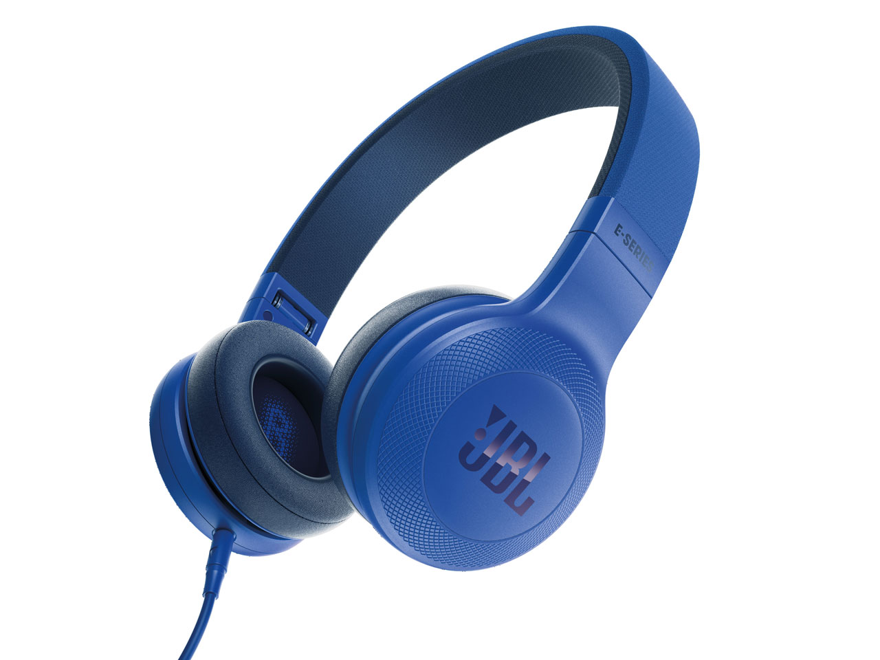 E35 [�u���[]