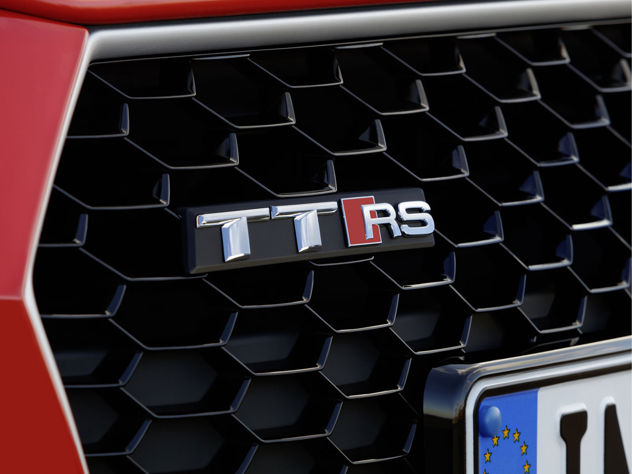 アウディ TT RS クーペ 2017年モデル ベースグレードの価格・性能