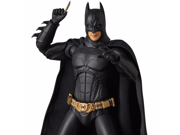 �w�A���O��5�x MAFEX �o�b�g�}�� BEGINS SUIT �̐��i�摜