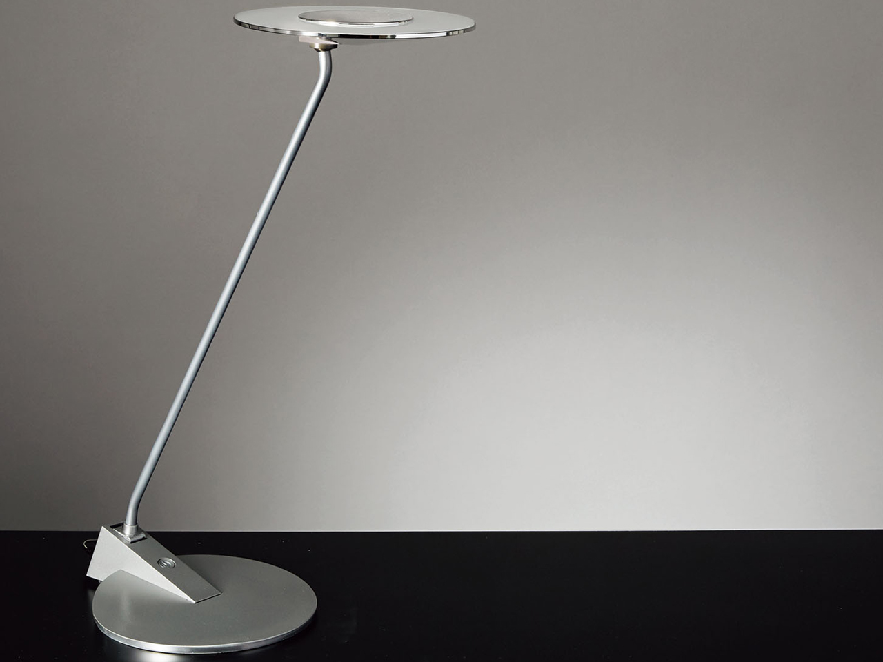 Z-LIGHT �~�� Z-G3000 �̐��i�摜