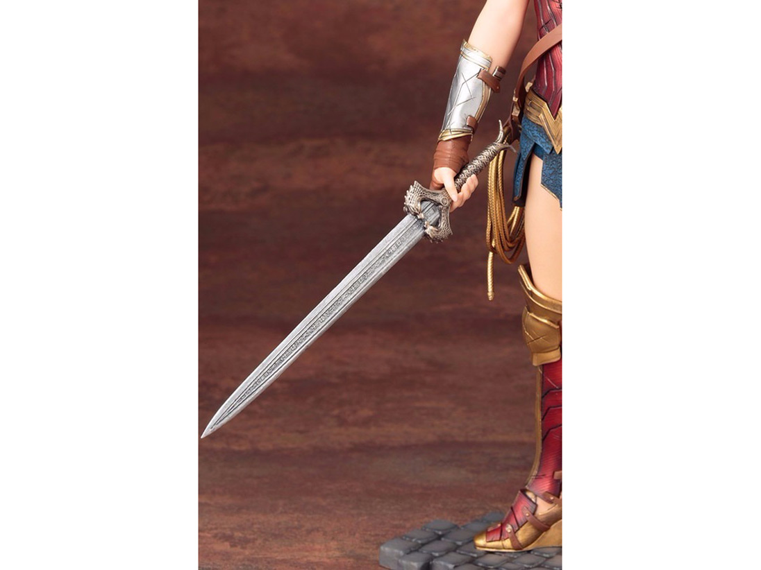 ARTFX WONDER WOMAN 1/6 �����_�[�E�[�}��