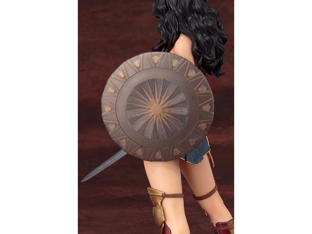 ARTFX WONDER WOMAN 1/6 �����_�[�E�[�}��