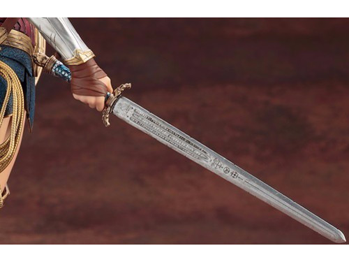 ARTFX WONDER WOMAN 1/6 �����_�[�E�[�}��