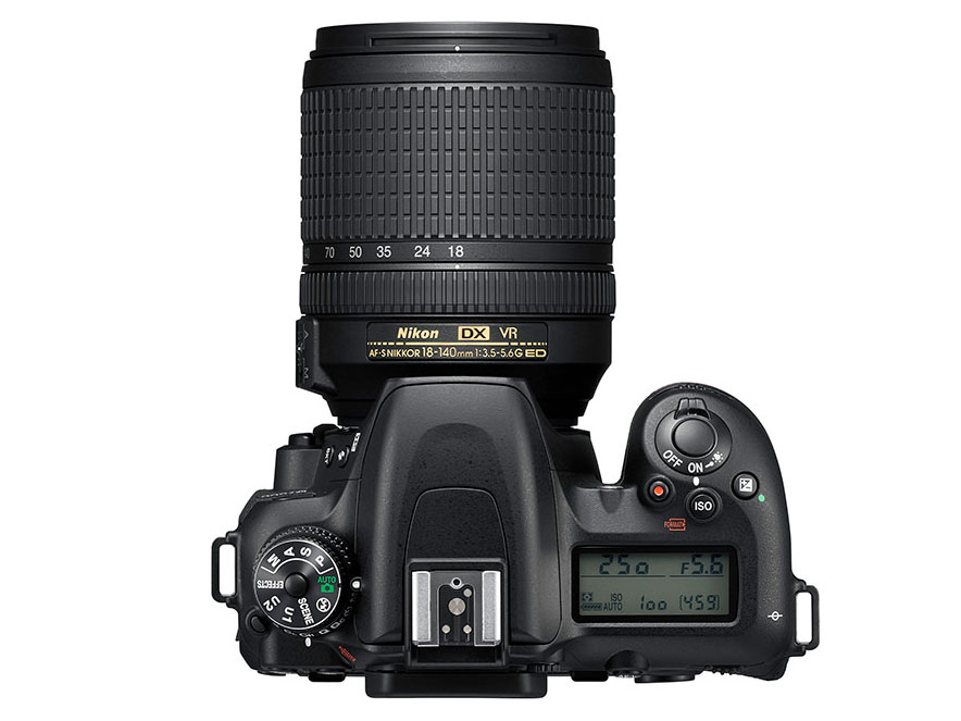 D7500 18-140 VR �����Y�L�b�g