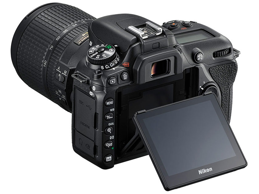 D7500 18-140 VR �����Y�L�b�g