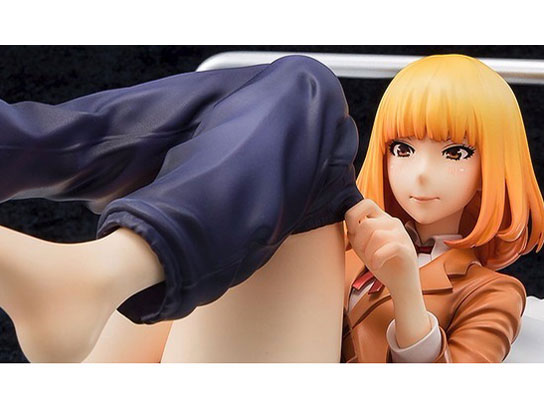 �č��w�� �v���Y���X�N�[�� 1/7 �ΐ��