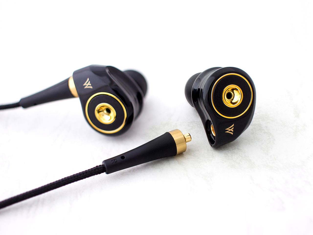 ヘッドホン radius HP-BTF01G ヨドバシ.com - ラディウス radius In-Ear Wireless Sport