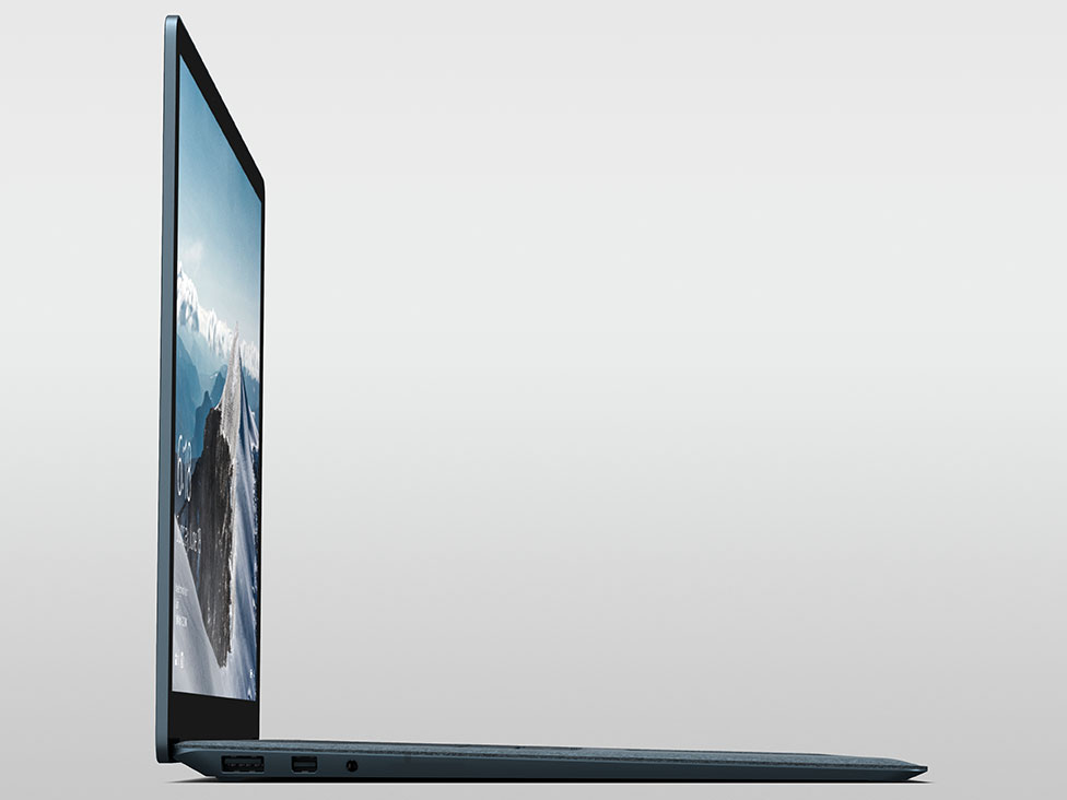 Surface Laptop DAG-00094 [�R�o���g�u���[]