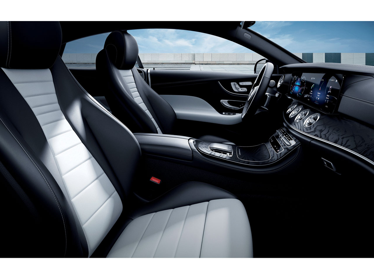 メルセデス・ベンツ Eクラス クーペ 2017年モデル E450 4MATIC Coupe