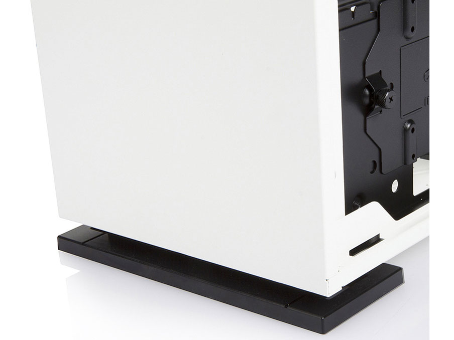 303 RGB IW-CF06W [�z���C�g]