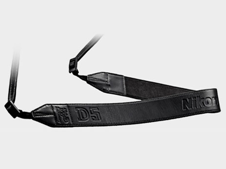 D5 100���N�L�O���f��