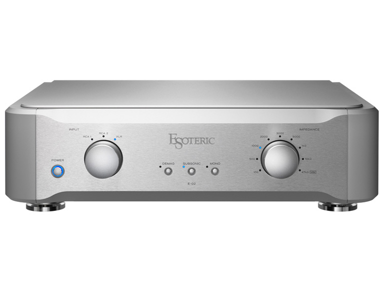 E-02 �̐��i�摜