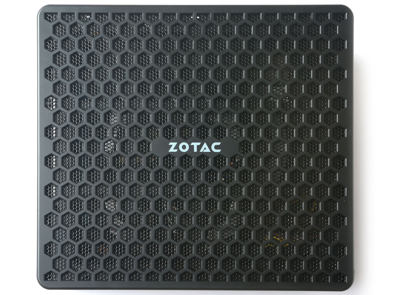 ZOTAC ZBOX MAGNUS ER51060 ZBOX-ER51060-J-W2B