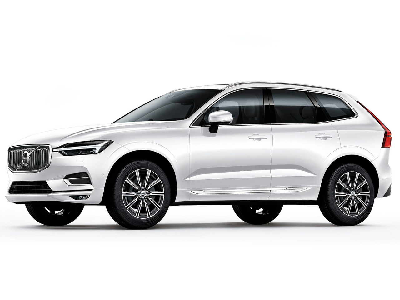 ボルボ XC60 2017年モデル 新車画像