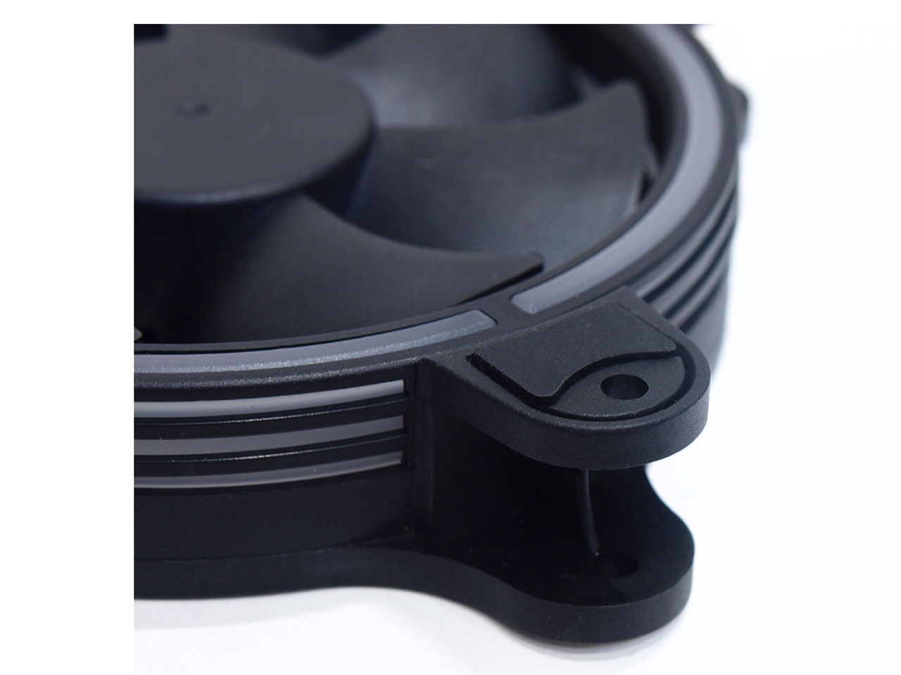 ���� TUYA-KAZE12-WH [��]