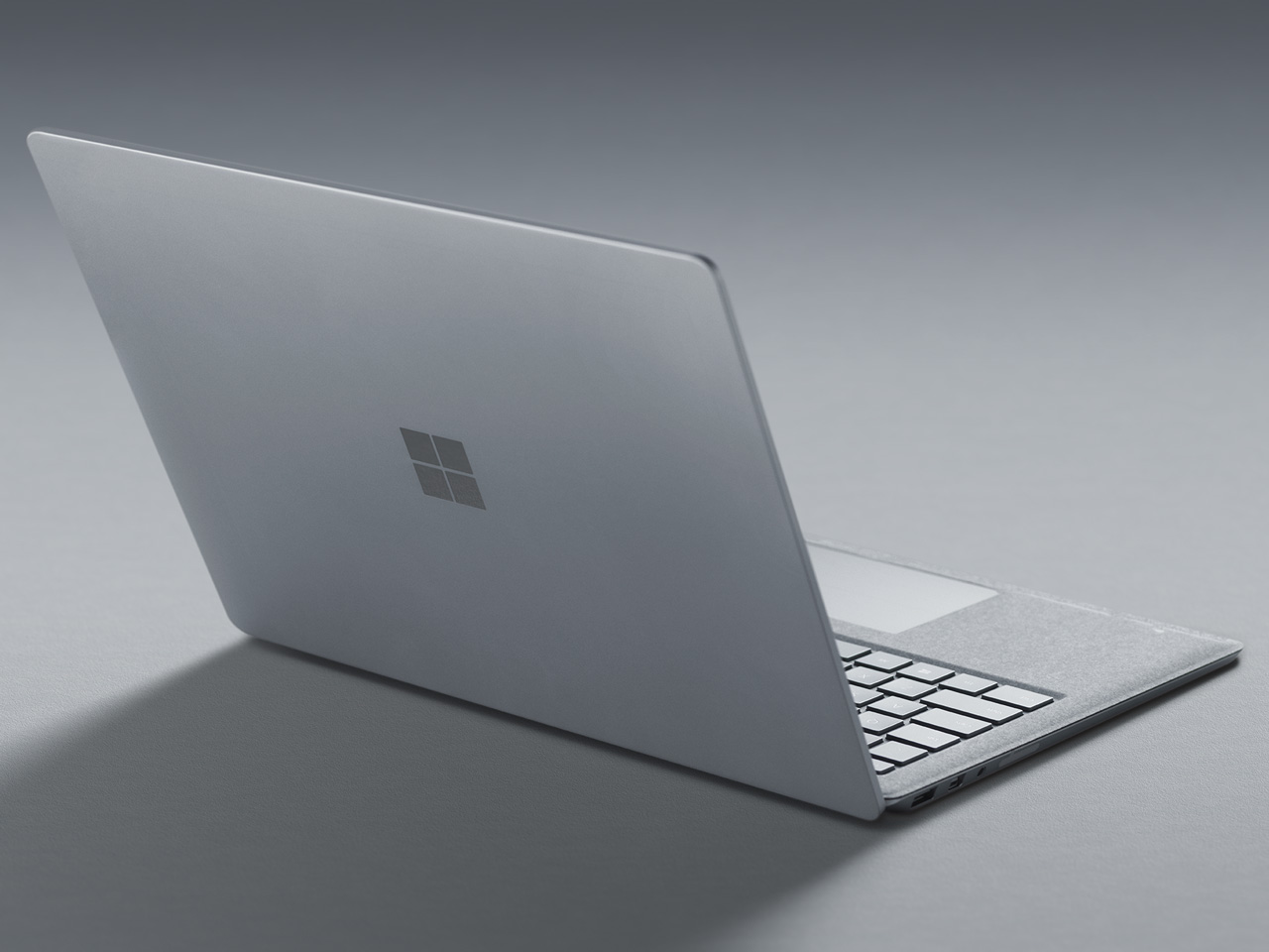 Surface Laptop DAL-00018 [�v���`�i]