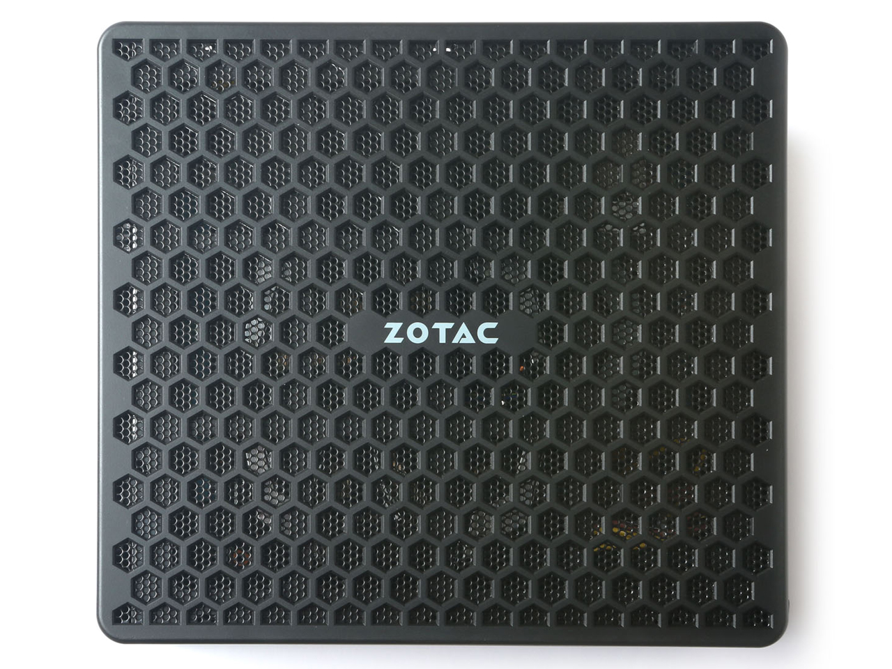 ZOTAC ZBOX MAGNUS EK51060 ZBOX-EK51060-J-W2B