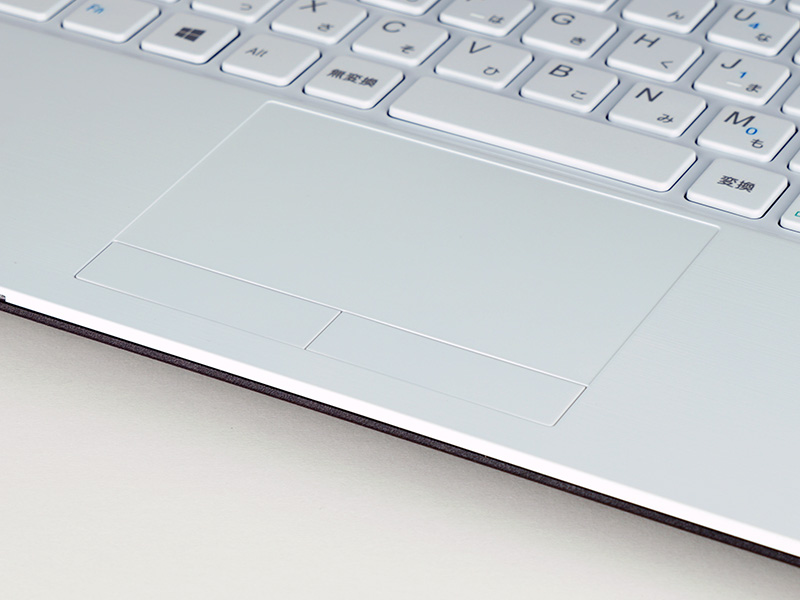 ���i.com 20���N����m�[�g�p�\�R�� [Core i7] �}�E�X�R���s���[�^�[���f��(m-Book J370SN-M2S5-KK)