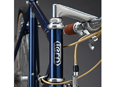 RALLY 700C 2018�N���f�� [Navy]