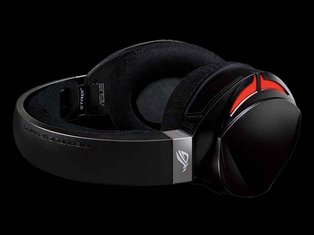 ROG Strix Fusion 300