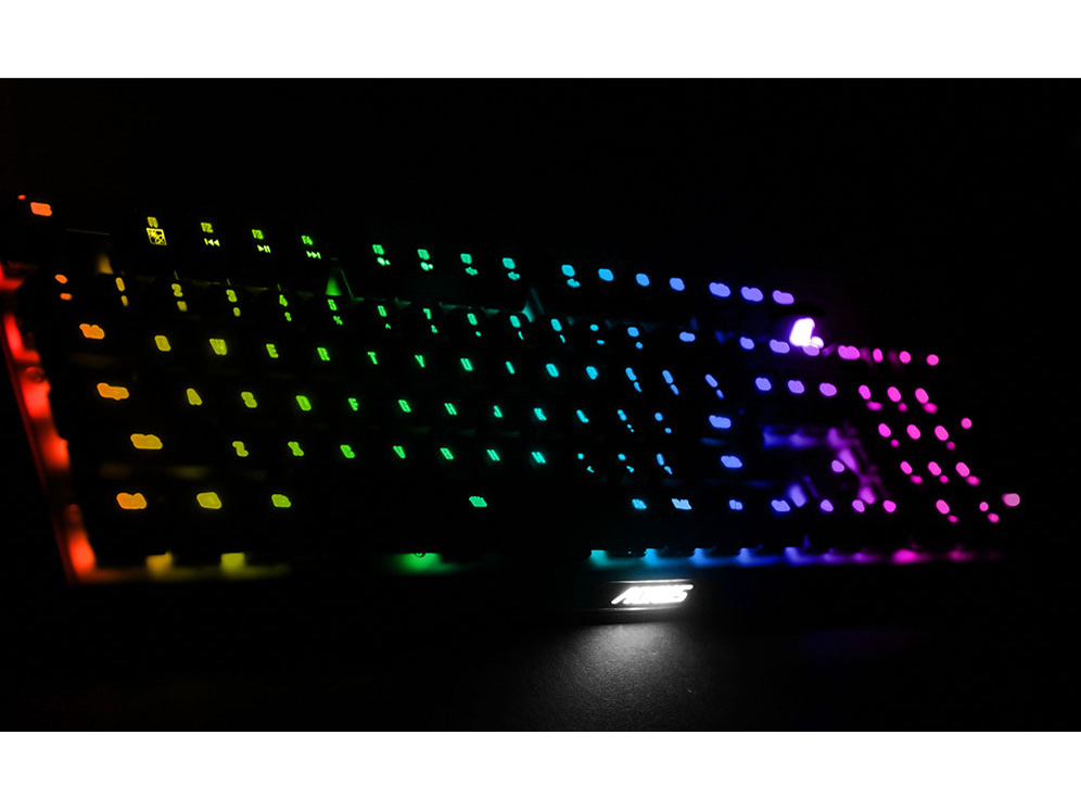 AORUS K9 �Ԏ�