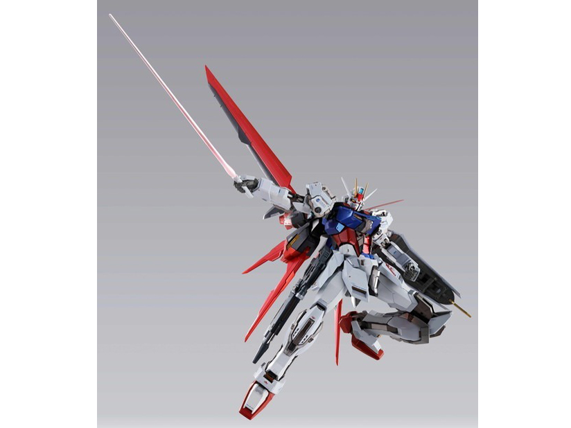 METAL BUILD �G�[���X�g���C�N�K���_��