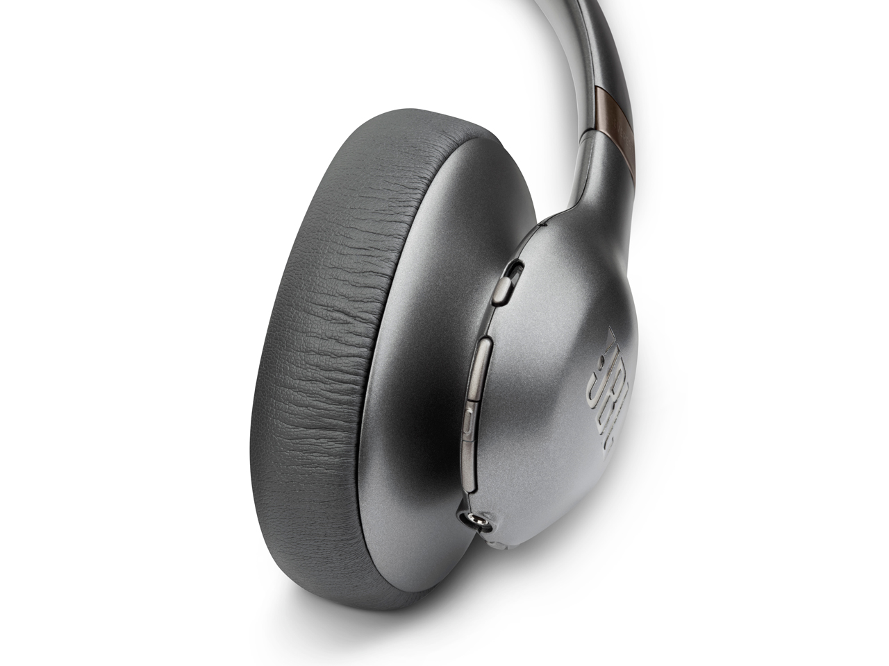 EVEREST ELITE 750NC [�K�����^��]