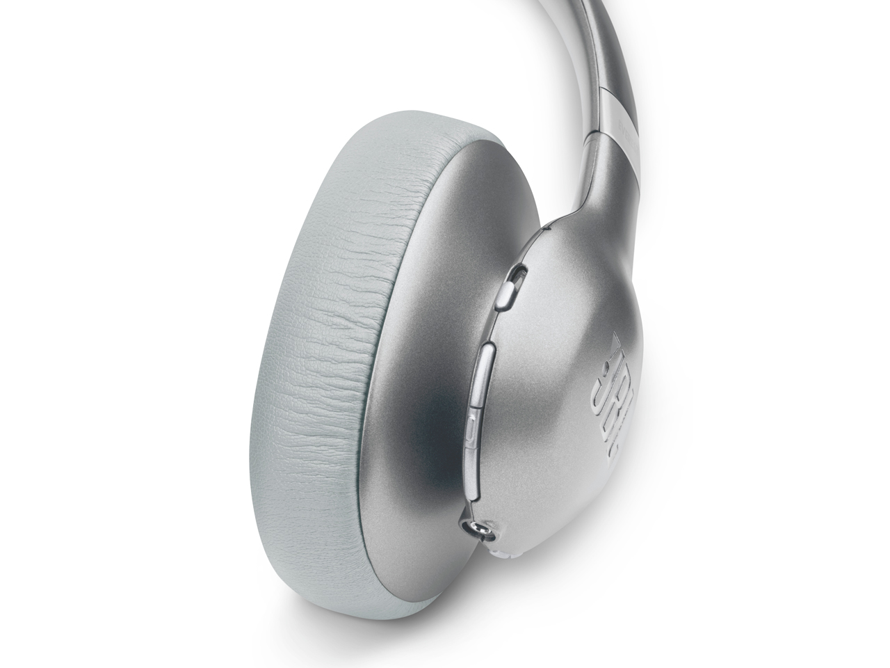 EVEREST ELITE 750NC [�V���o�[]