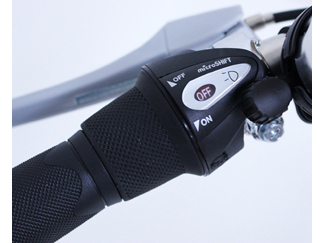 �X�C���O�`���[���[ MG-TRE20E [�V���o�[]