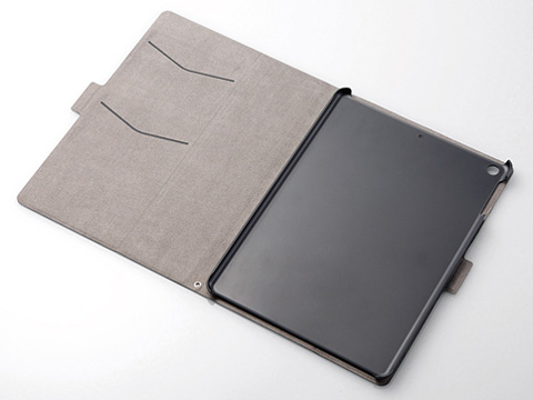 TB-A18RWVFUBK [�u���b�N]