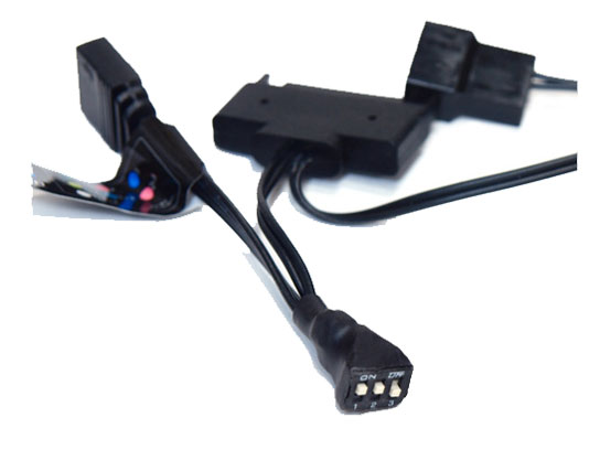 CR-201-RGB-WH [�z���C�g]