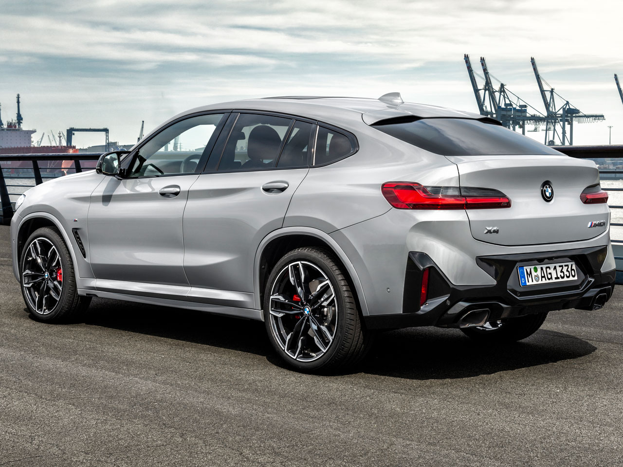 BMW X4の価格・新型情報・グレード諸元