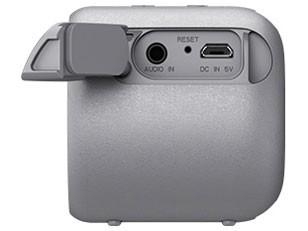 SRS-XB01 (W) [�z���C�g]