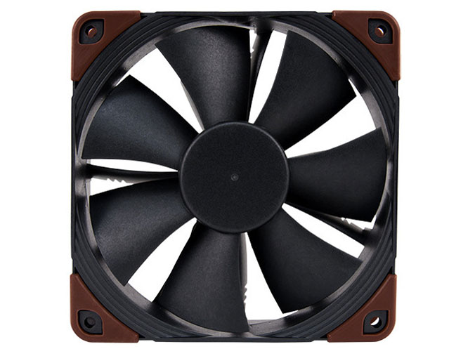 NF-F12 industrialPPC-2000 IP67 PWM �̐��i�摜