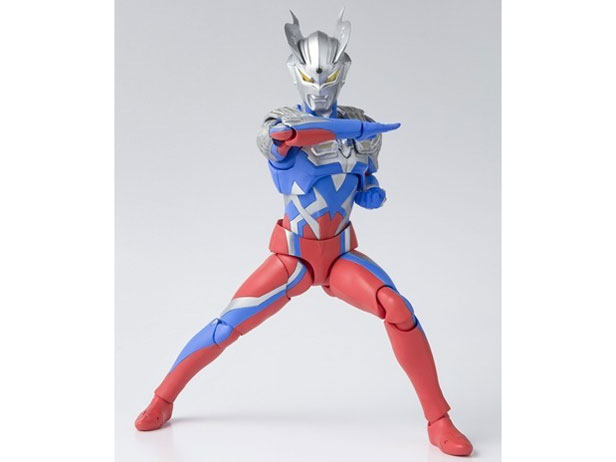 S.H.Figuarts �E���g���}���[��
