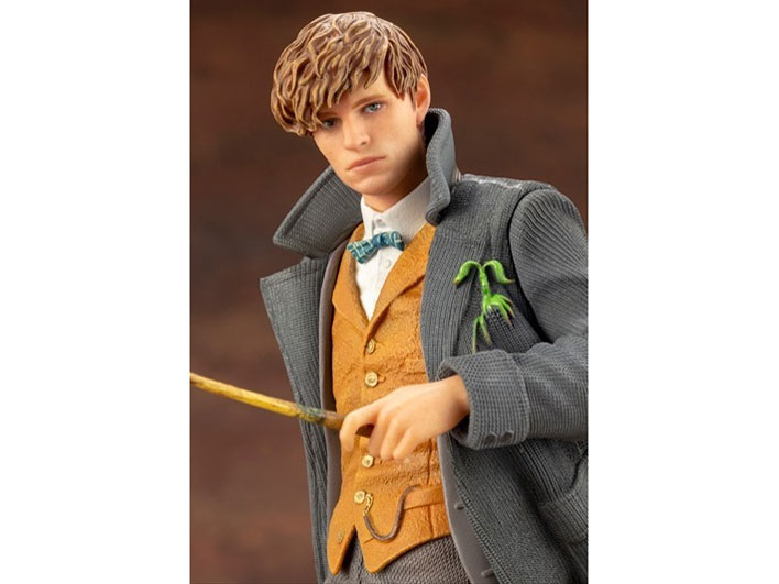 ARTFX+ �t�@���^�X�e�B�b�N�E�r�[�X�g�ƍ������@�g���̒a�� 1/10 �j���[�g�E�X�L���}���_�[