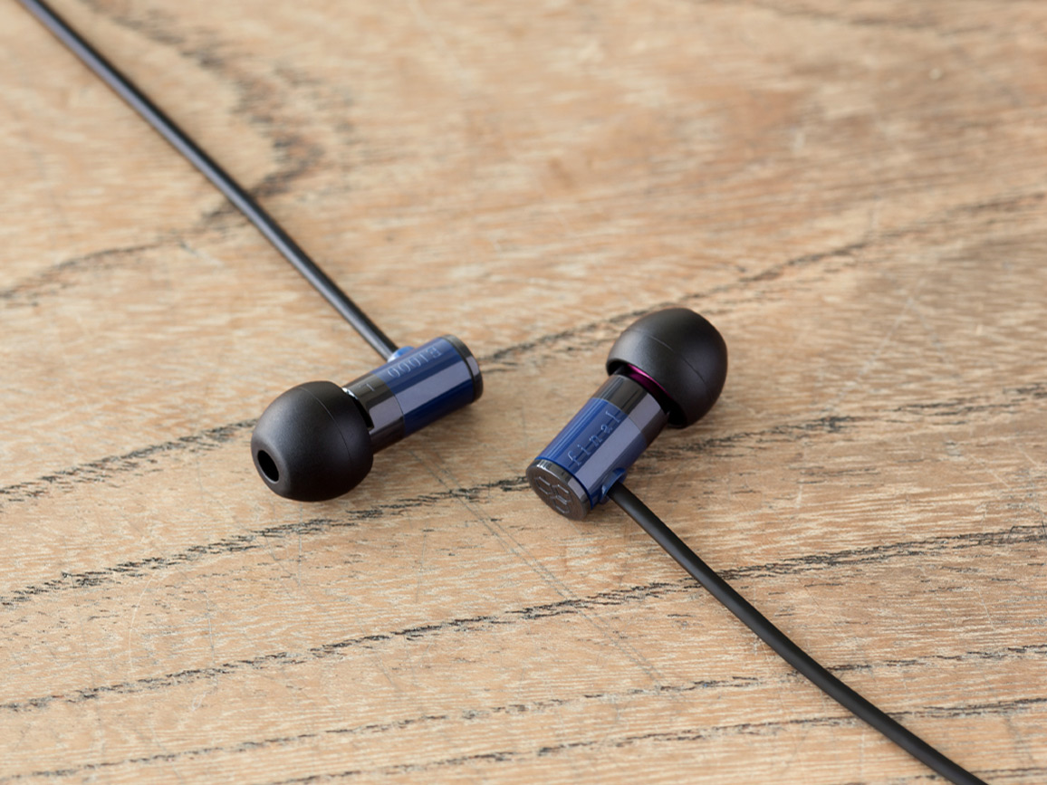 E1000 FI-E1DPLBU [BLUE] �̐��i�摜